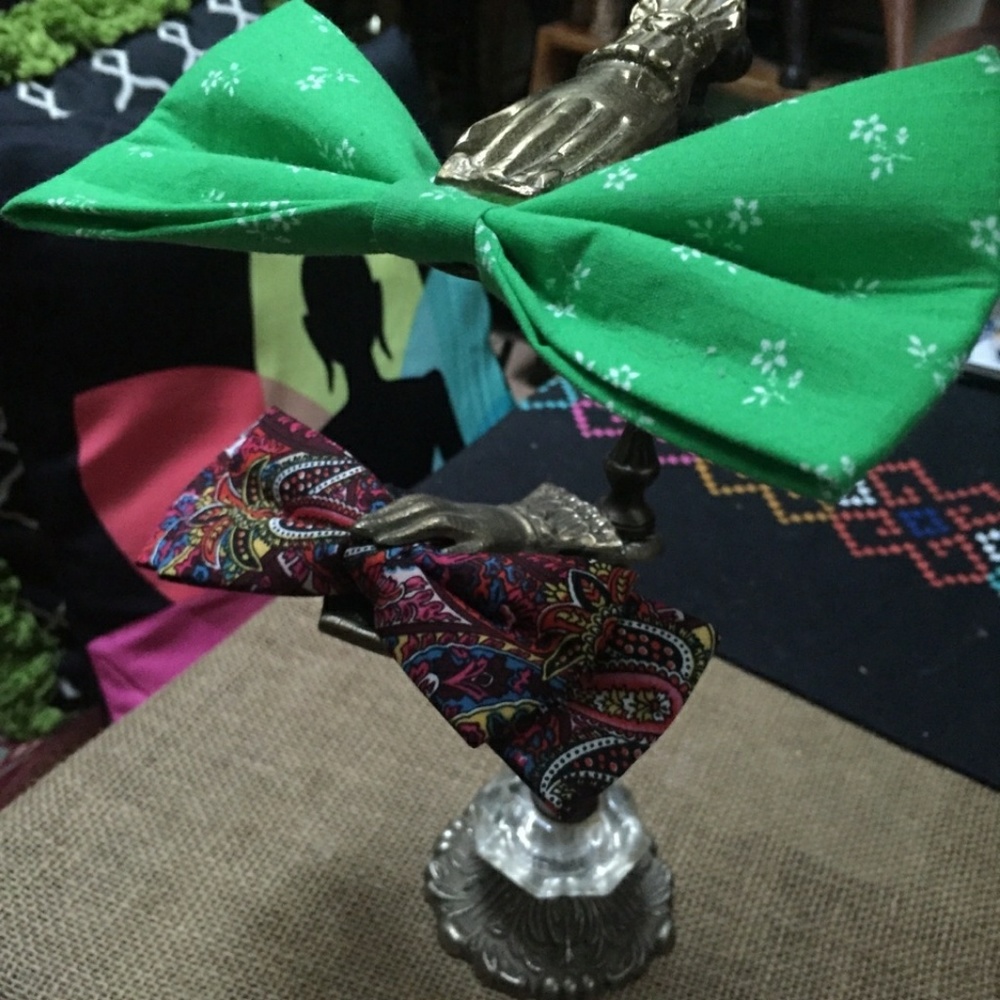Bowties~SKU Ja'Quaba JQ Home Fashions and Joys 07R